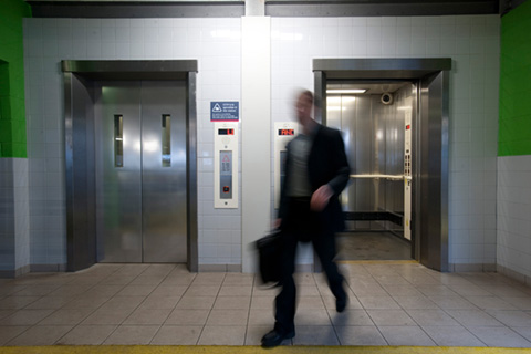 A tough finish heavy duty lift in Birmingham station car park