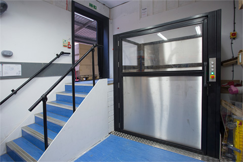 levelmaster-low-rise-goods-lift-back-of-house-optimised.jpg