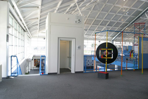 A glass shaft FX structure supported lift within Winchester Science centre