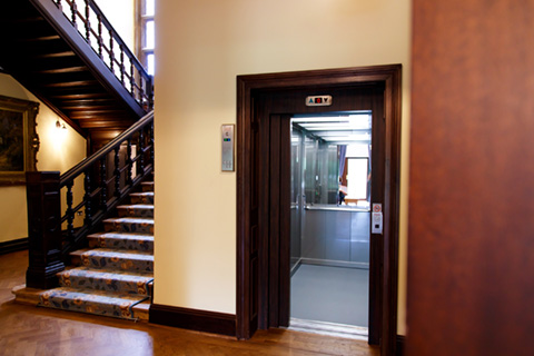traction-lift-bespoke-passenger-lift-historic-luton-wardown-park-optimised.jpg