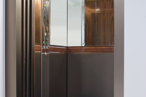 luxury-lift-bespoke-passenger-lift-cornwall-terrace-2-optimised.jpg